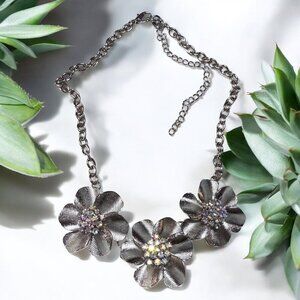 Silver Tone Rhinestone Flower Statement Necklace
